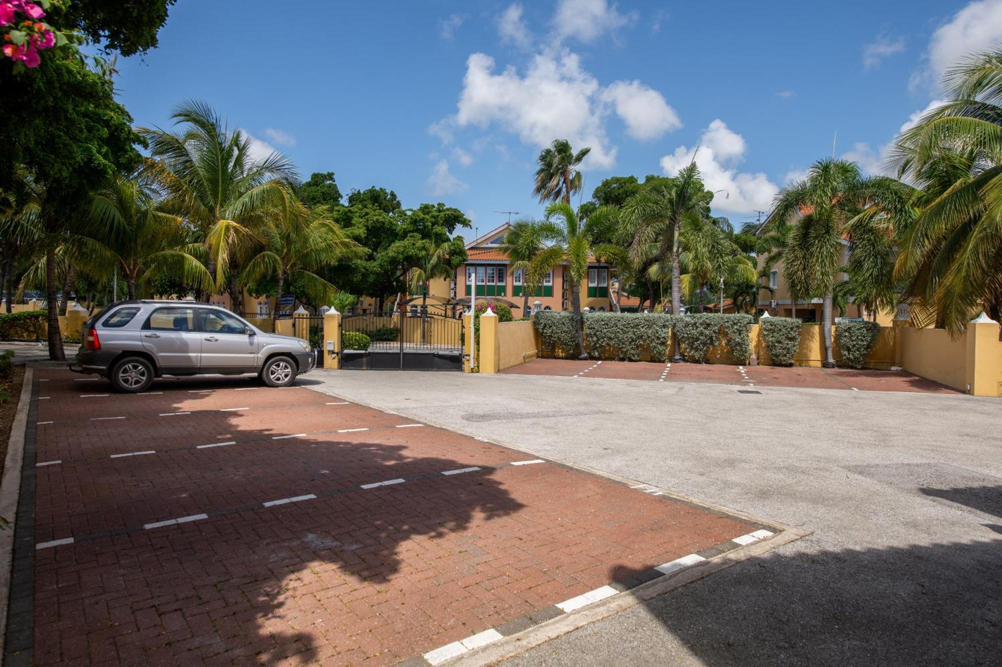 Masbango Beach Resort Jan Thiel Екстер'єр фото